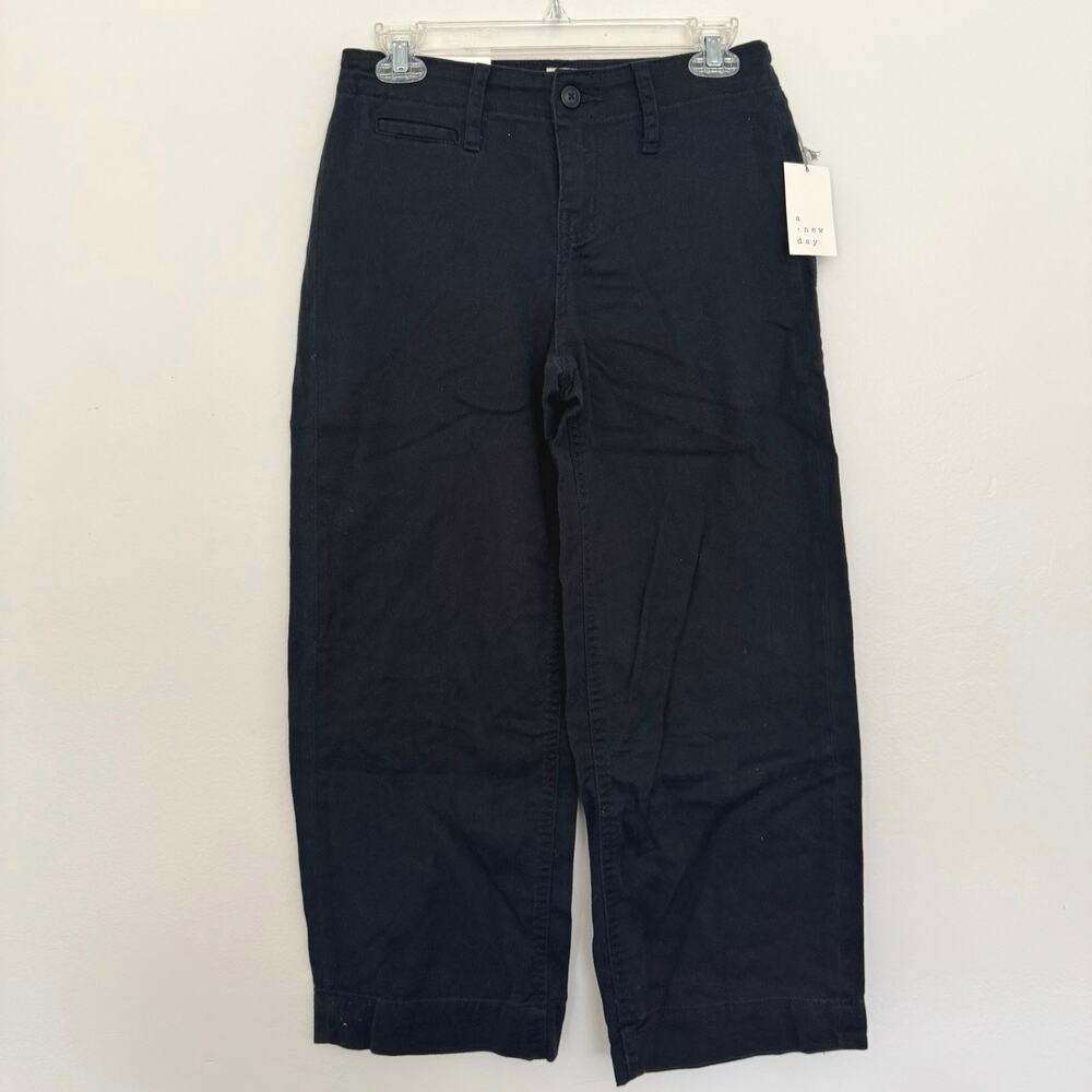A New Day High-rise, Cropped Wide-leg Pants in Black